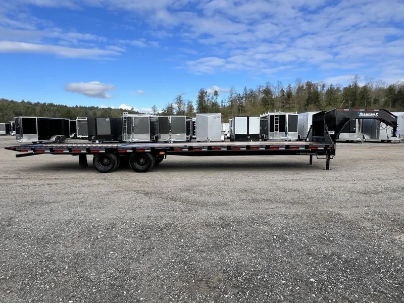 2024 Diamond C 8.5×35 25K Gooseneck Equipment Trailer w/Spare Mount - Image 17