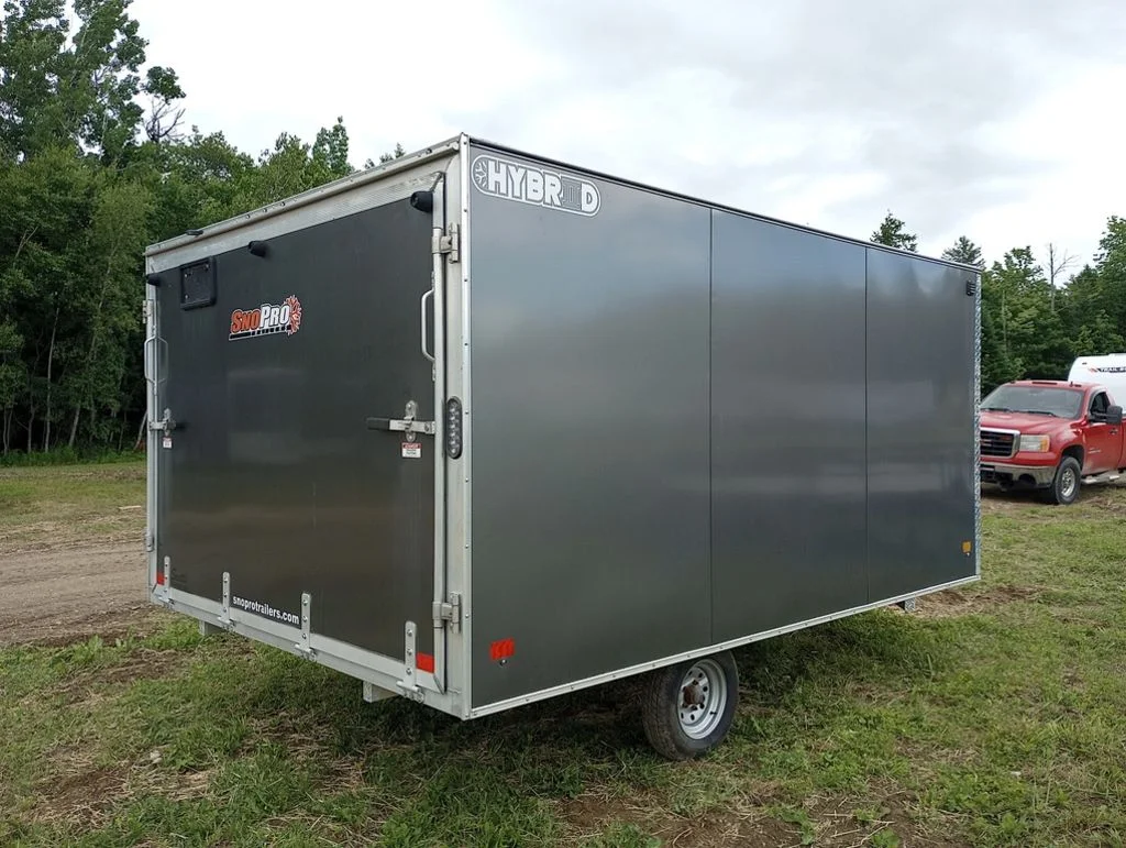 2022 Sno Pro Trailers 101×12 Aluminum Hybrid 2.0 w/Tapered Ramp, Mats & Guides - Image 2