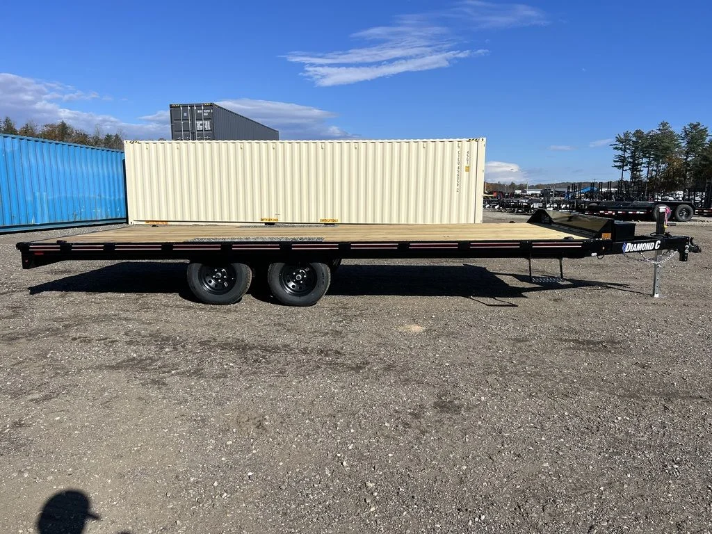 2024 Diamond C 8.5×20 7K Deckover Trailer w/Slide-In Ramps - Image 11
