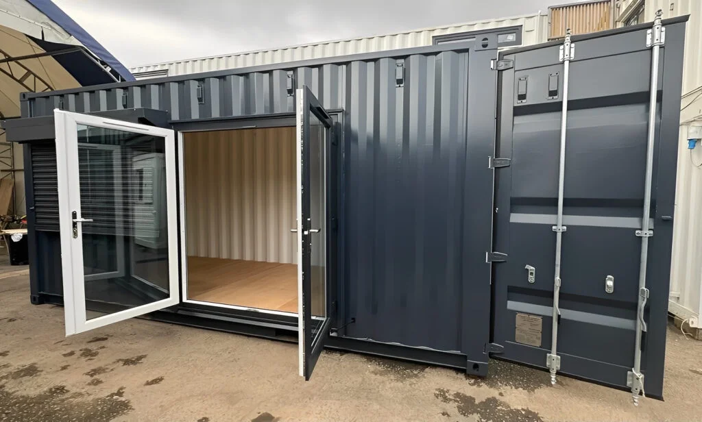 20ft x 8ft Custom Shipping Container Conversion – Portable Building - Image 7