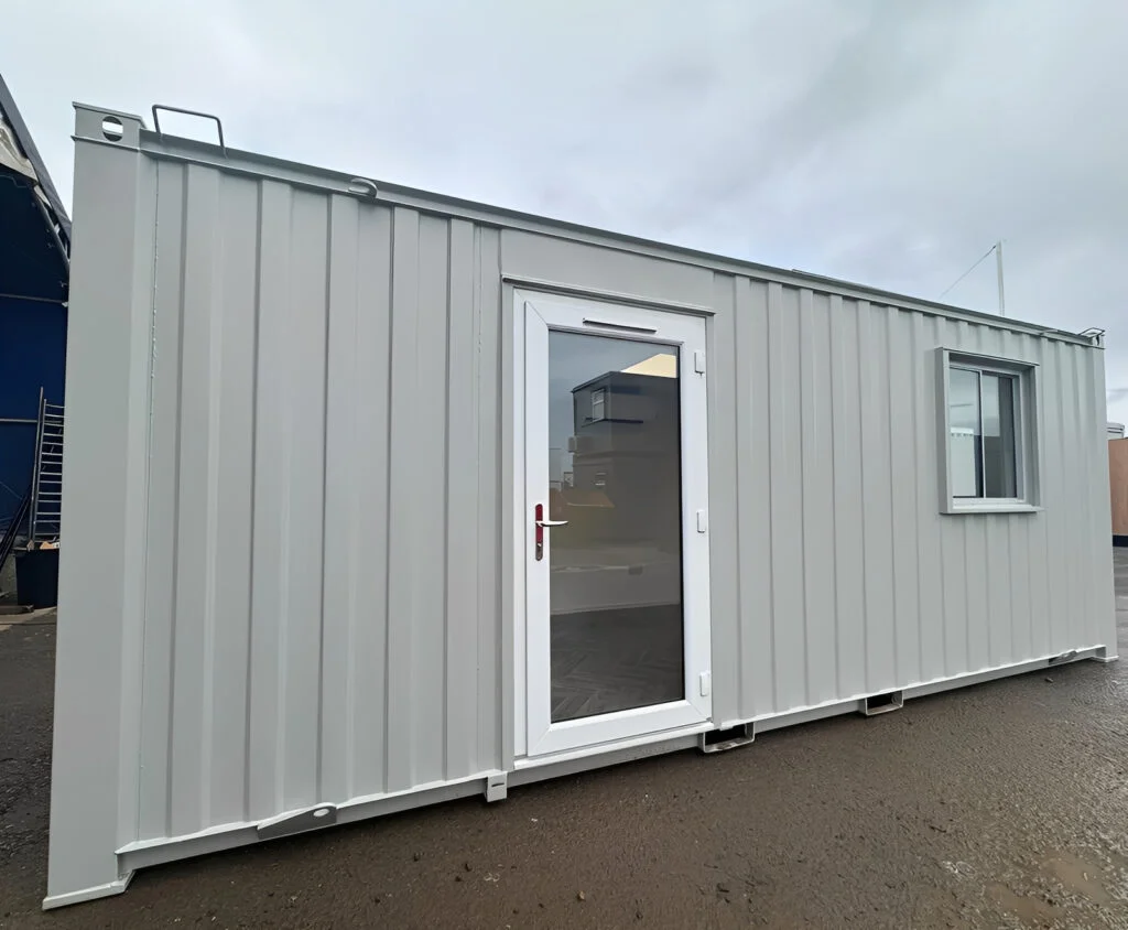 21ft x 8ft Custom Office Cabin – Refurbished Portable Building with A/C & Glazed Door - Image 6