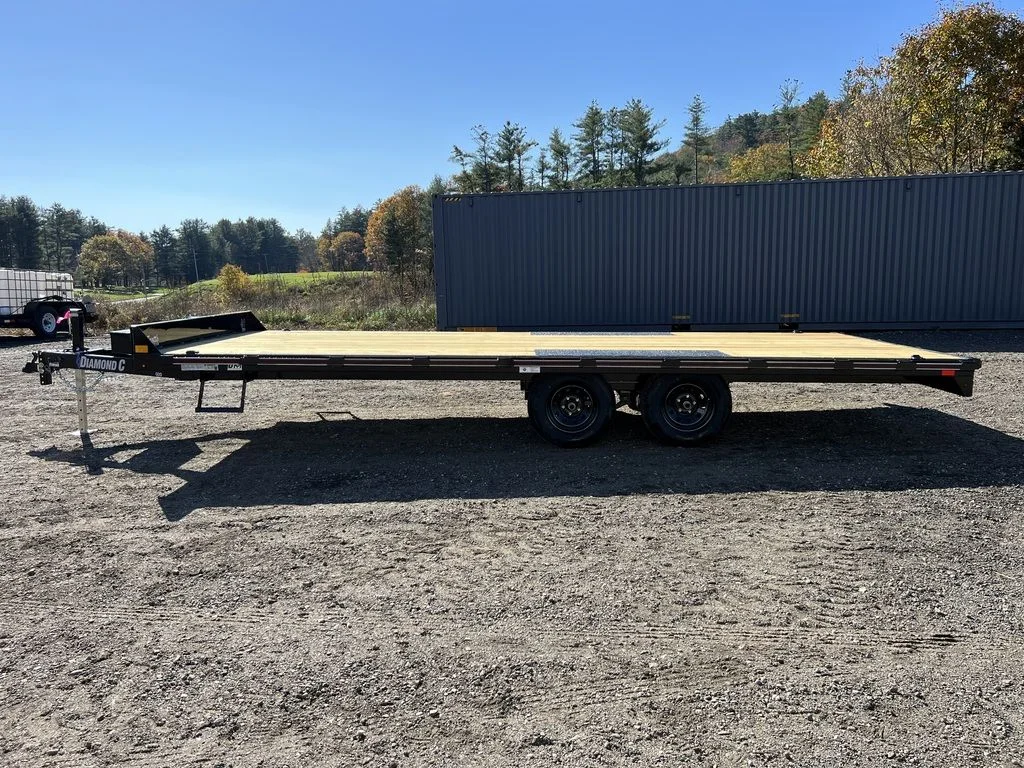 2024 Diamond C 8.5×20 7K Deckover Trailer w/Slide-In Ramps - Image 14