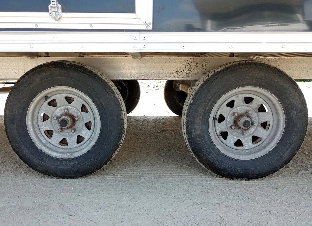 Mission Trailers 101×22 Aluminum 4-Place - Image 5