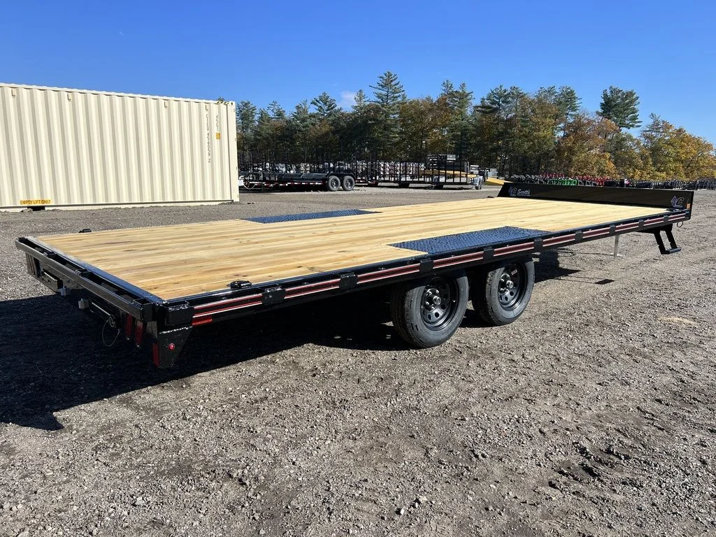 2024 Diamond C 8.5×20 7K Deckover Trailer w/Slide-In Ramps - Image 3