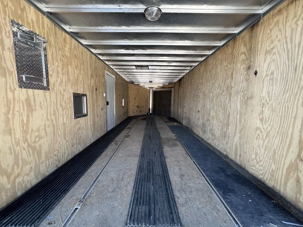 2008 Sno Pro 101×20 Aluminum 4-Place w/Interior Spare Mount, Mats & Guides - Image 12