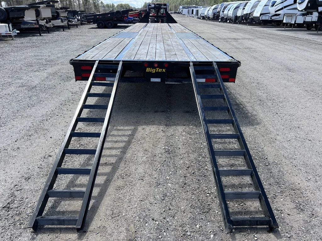 2023 Big Tex Trailers 8.5×40 25K HD Gooseneck Equipment w/Slide-Out Ramps - Image 13