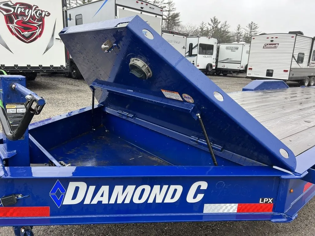 2022 Diamond C 7×24 20K Low Profile Equipment Trailer w/Max Ramps - Image 6