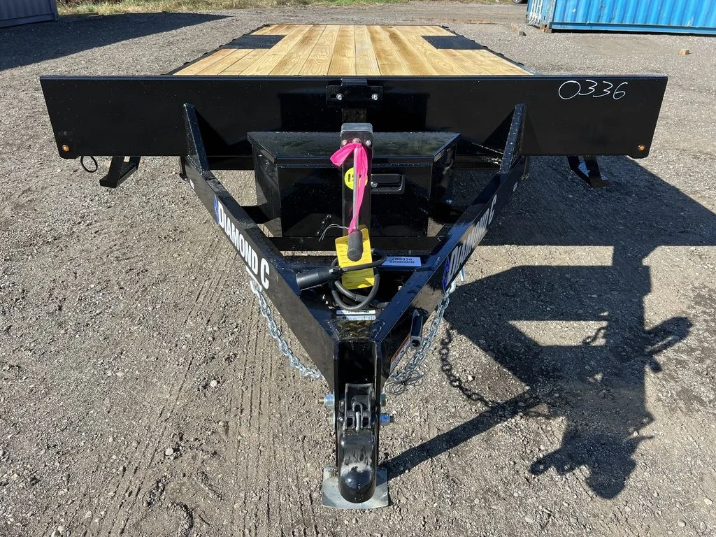 2024 Diamond C 8.5×20 7K Deckover Trailer w/Slide-In Ramps - Image 2