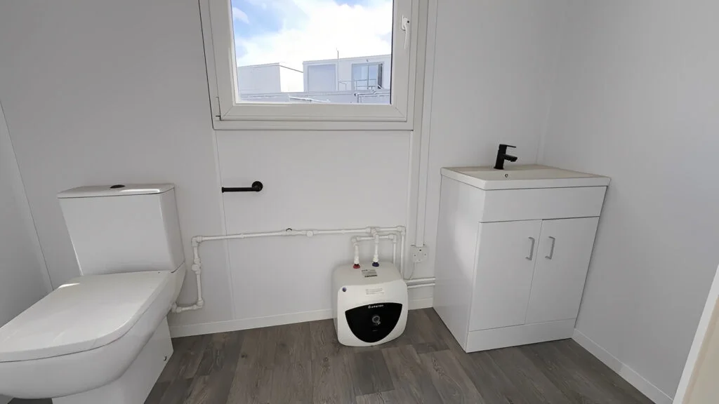 24ft x 9ft Site Office with Toilet – Sales Office / Marketing Suite / Portable Site Cabin - Image 7