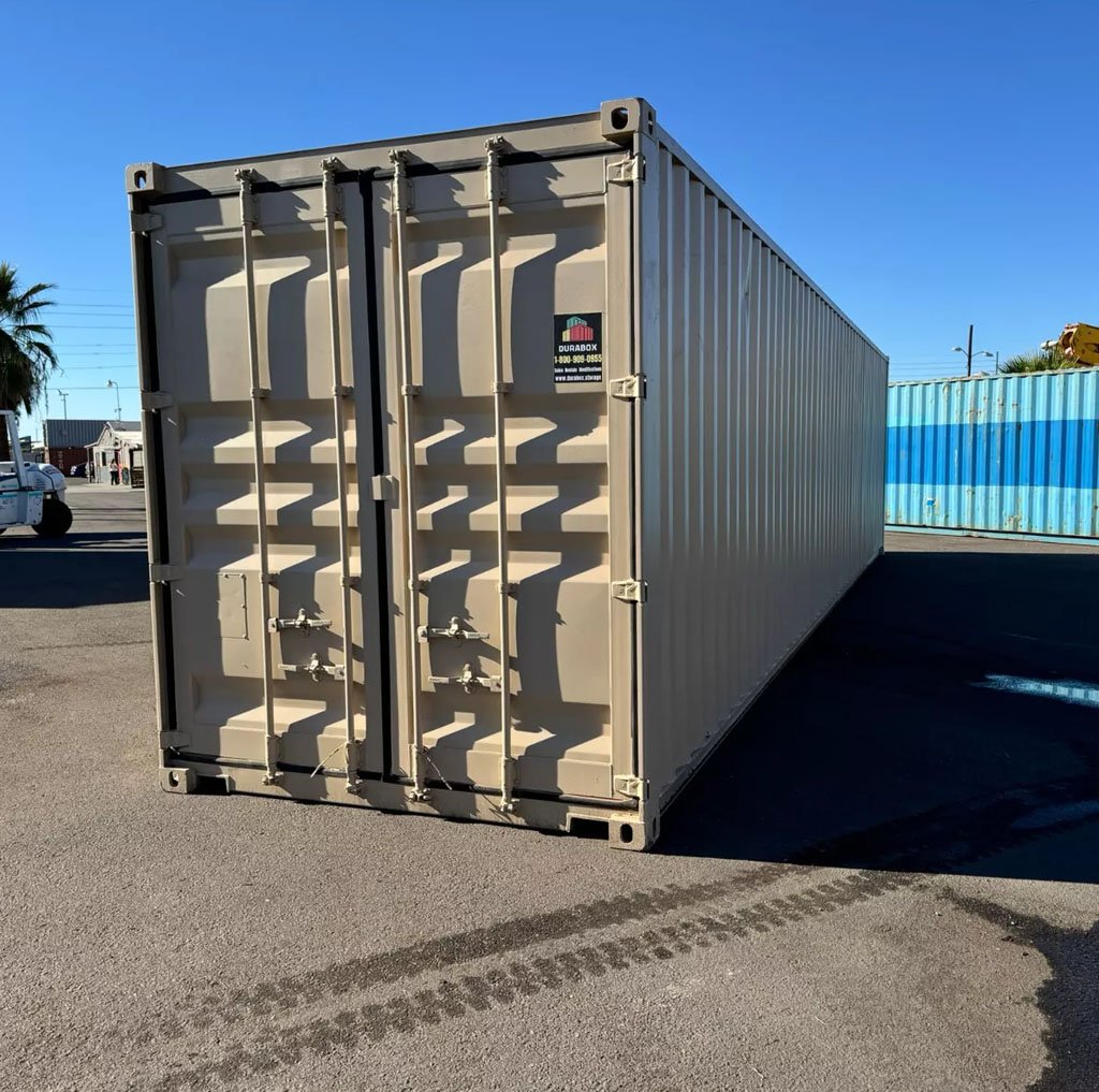40ft shipping container with man door - Image 5